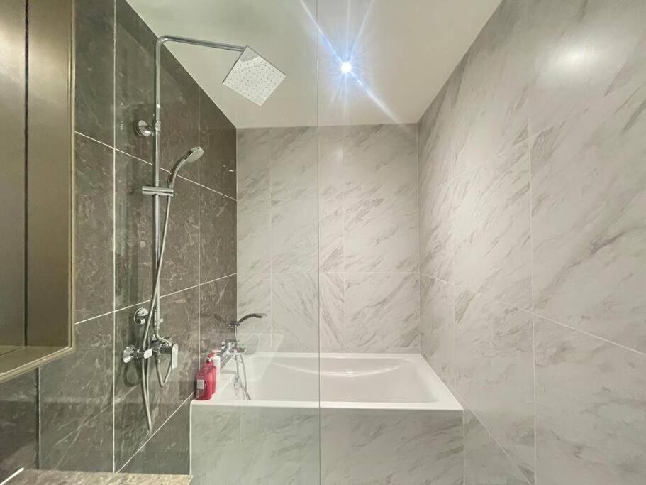 Apartamento Sukhumvit10 Asoke Nana Terminal 21 Korea Town 96 *